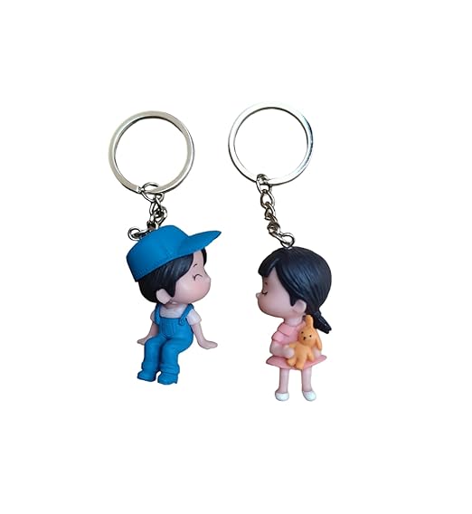 Romantic Couple Sitting Keychain | Cute Love Couple Mini Figurine Keyring | Kissing Couple Gift